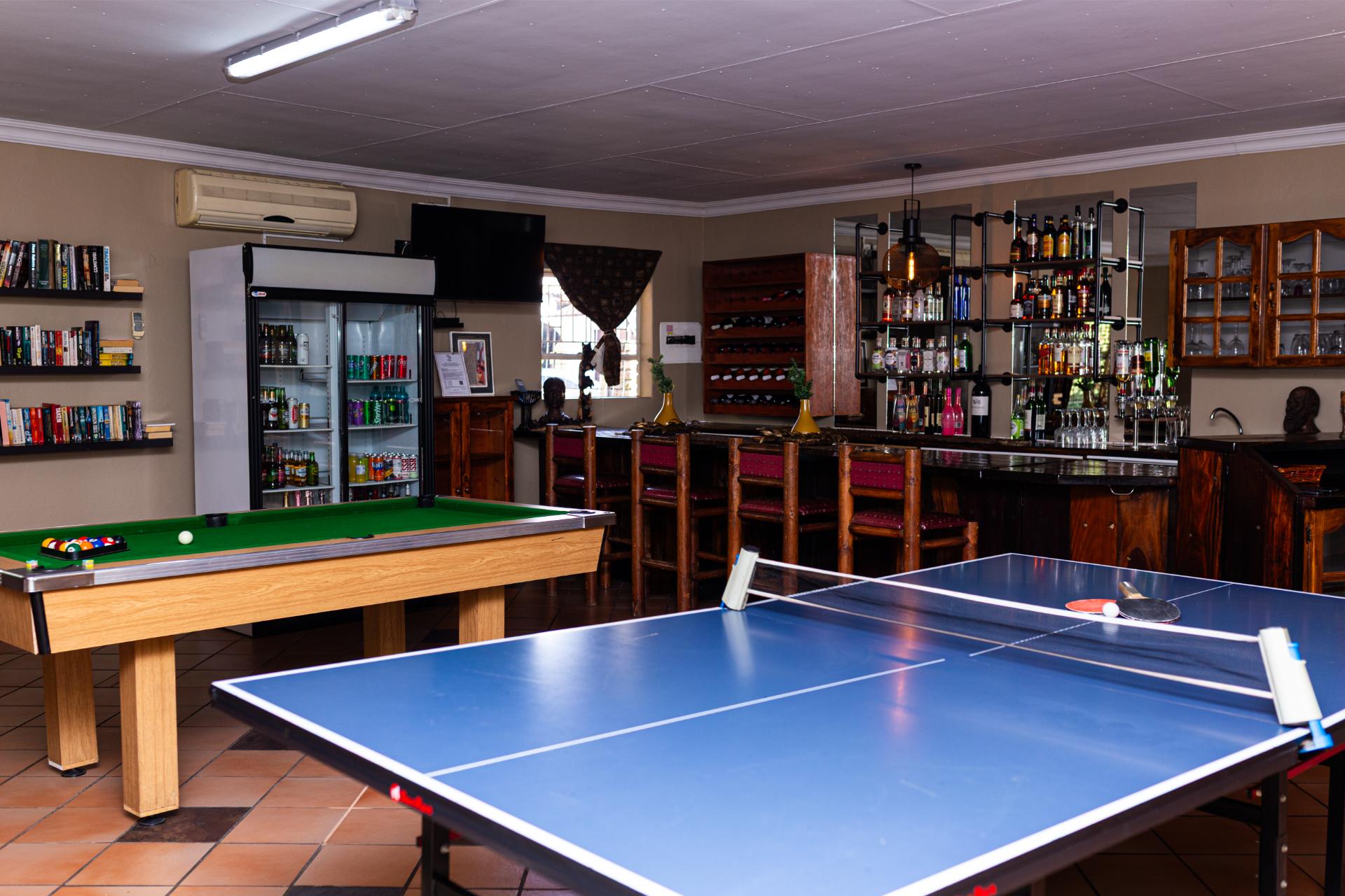 Big5Guesthouse Bar (1) Big5Guesthouse Bar (1)